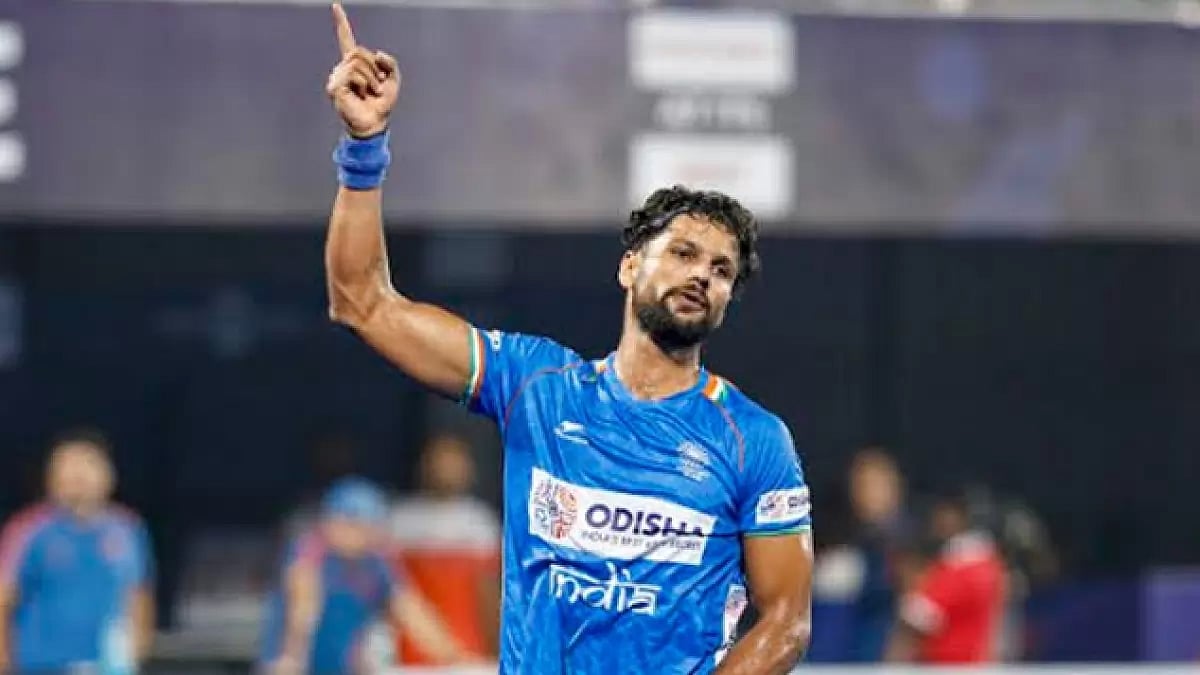 Rupinder scored 125 goals for India.