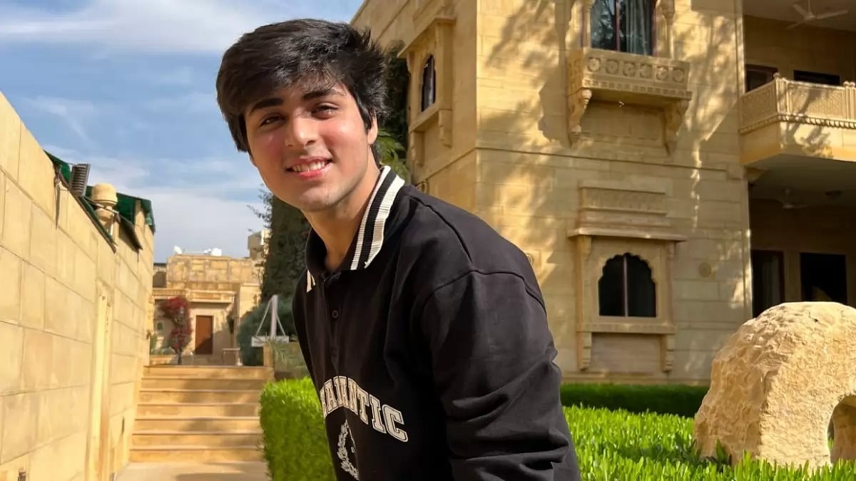 Content Creator Raj Grover 