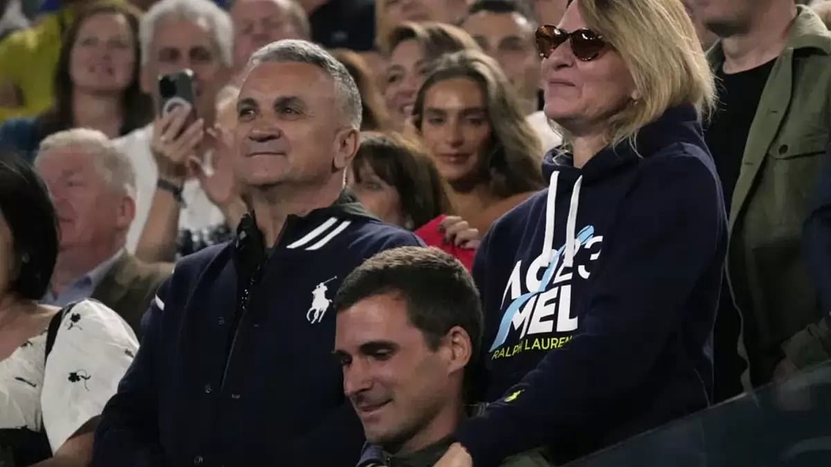Srdjan Djokovic (L), Novak's father, was filmed standing with a group of people waving Russian flags