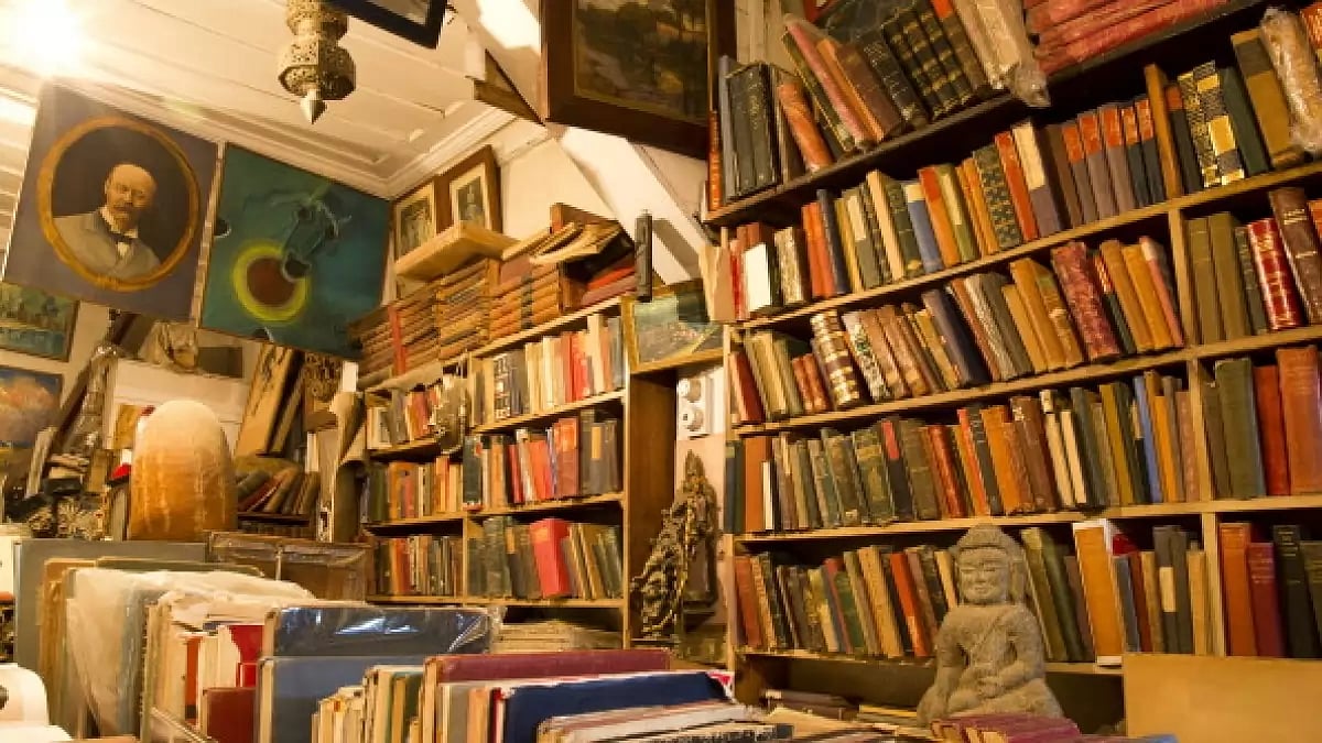 The bookstagram culture has made reading more about the visual aesthetic than the act of reading, writes Nuzhat Khan.