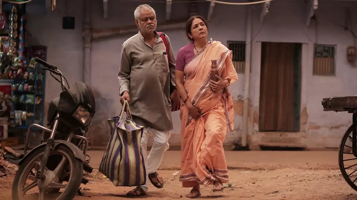 Sanjay Mishra And Neena Gupta In A Still From 'Vadh'