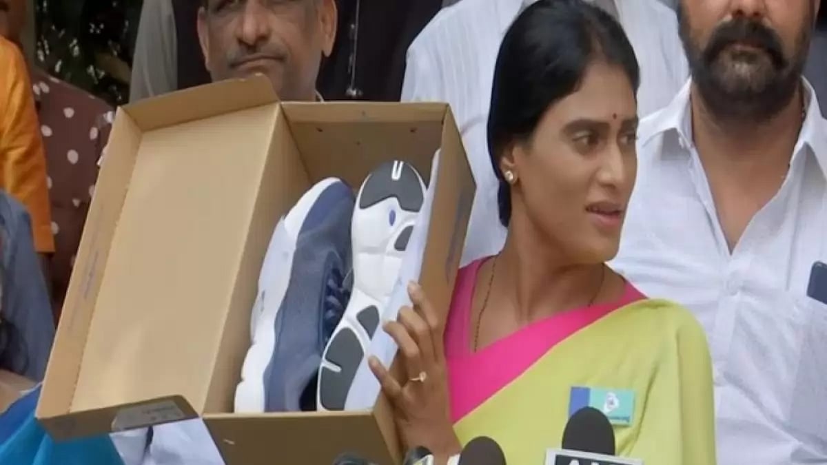 YSR Telangana chief YS Sharmila