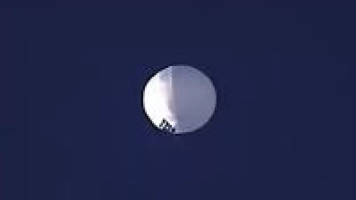 Chinese spy balloon spotted over western US