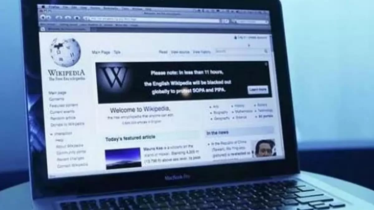 Pakistan has blocked Wikipedia