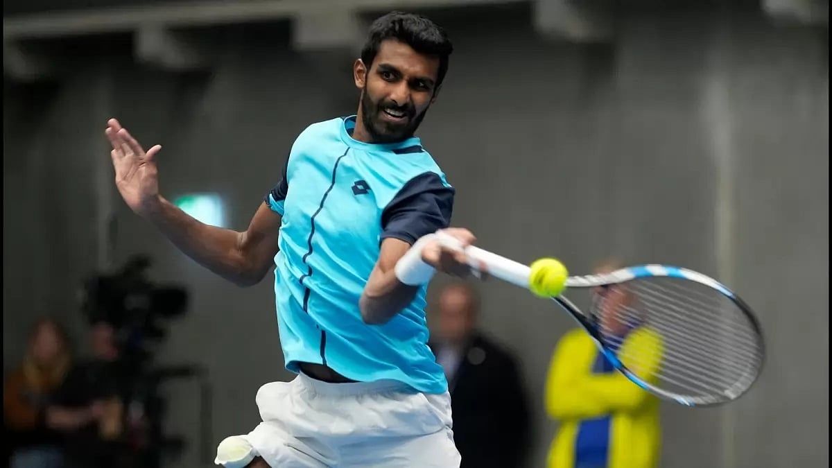 Gunneswaran claimed India's second win by beating Denmark's Elmer Moeller 6-4 7-6(1).