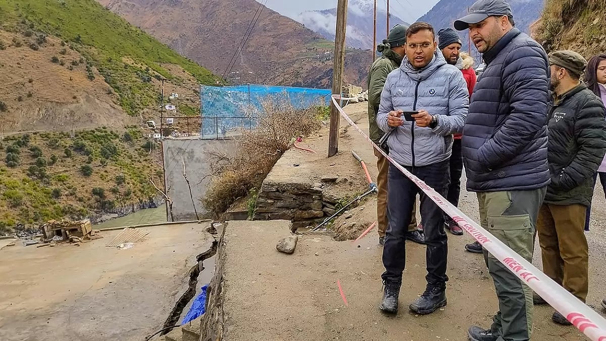 Land subsidence in Jharkhand's Dhanbad (Representational Image)