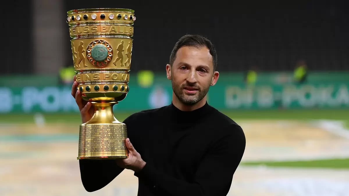 Tedesco studied industrial engineering and has never played professional football. - null