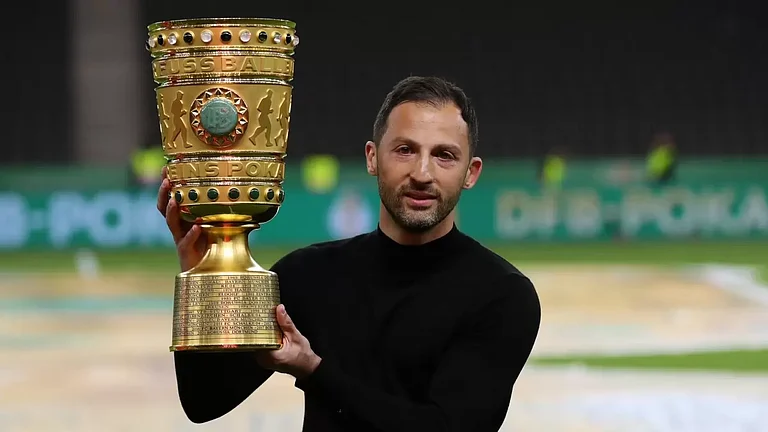 Tedesco studied industrial engineering and has never played professional football. - null