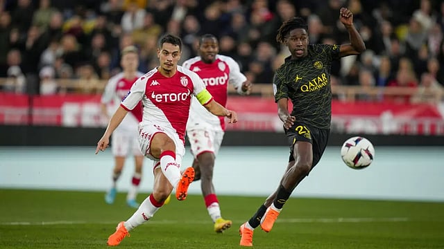 Ligue 1: Paris Saint-Germain Lose To Monaco On The Eve Of Bayern Munich Visit