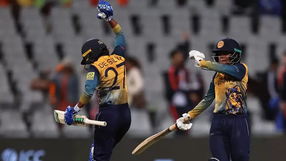 The duo brought up their fifty-run stand in 46 balls.