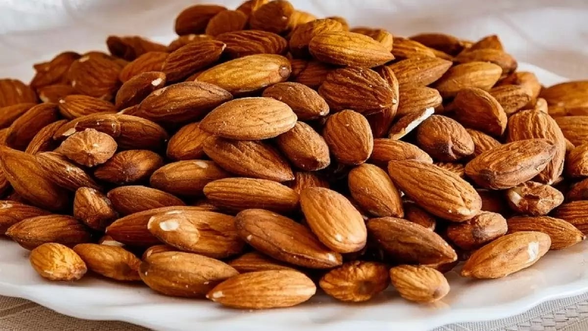 Eating Almonds Daily May Improve Diabetes Risk Factors Study