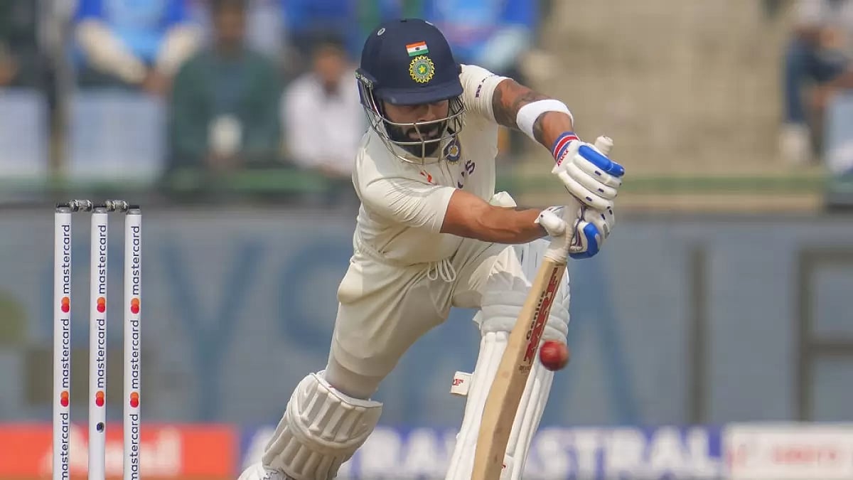 Virat Kohli bats on Day 3 of the 2nd Test against Australia in New Delhi on Sunday.