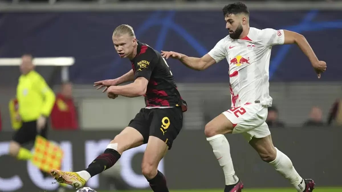 Erling Haaland (L) had a very quiet game for City as the EPL side struggled to break down Leipzig.