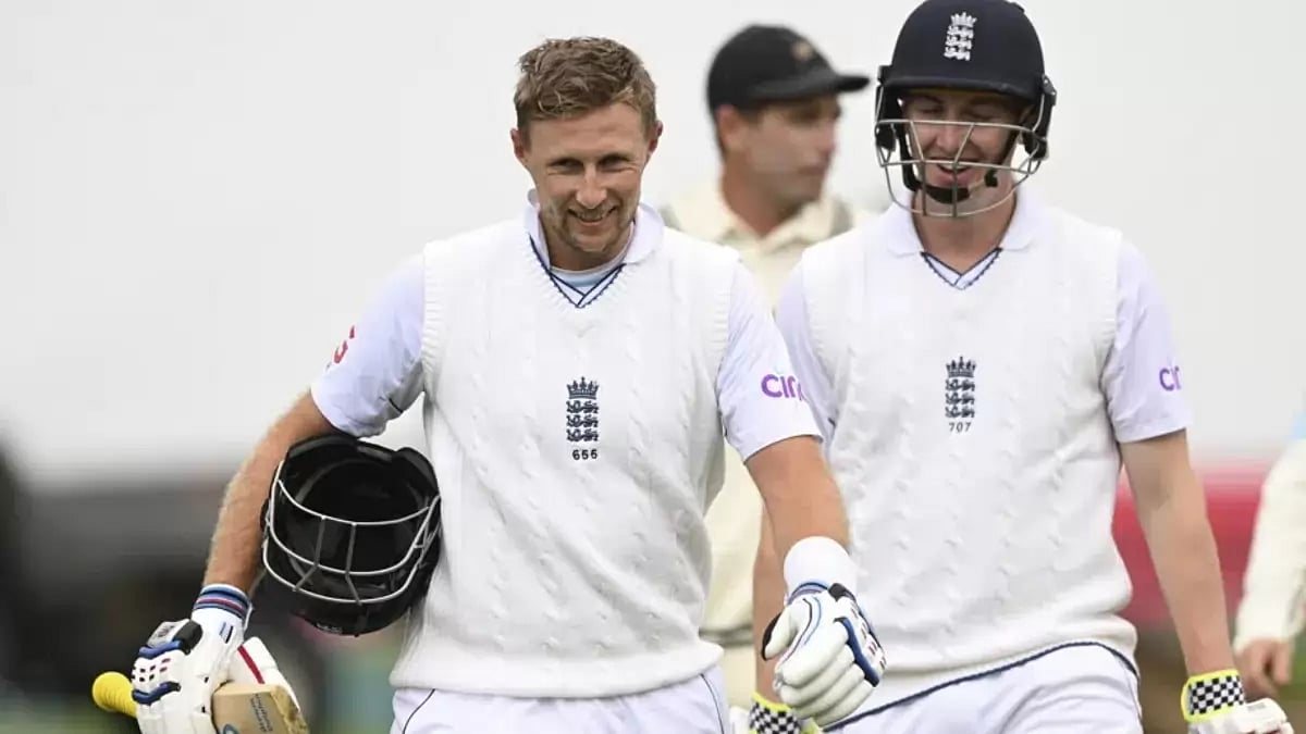 Root and Brook have put up a 294-run unbeaten partnership to give the visitors an upper-hand.