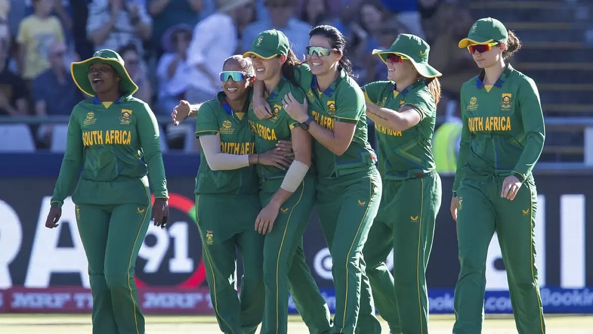 South Africa players celebrate the wicket of Danni Wyatt in the 2nd semifinal on Friday.