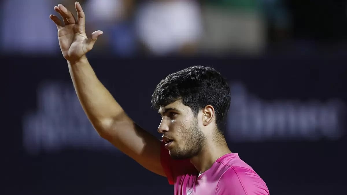 Alcaraz will take on Nicolas Jarry in the semifinal match.