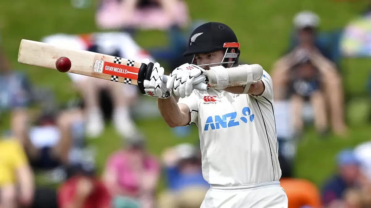 Williamson bats en route to his 132 against England on Day 4 of the 2nd Test on Monday.