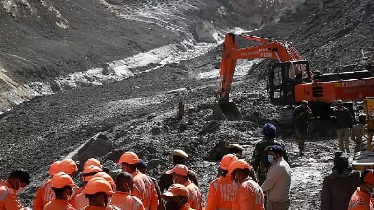 Rescue operations underway at Tapovan Tunnel, after a glacier broke off in Joshimath 