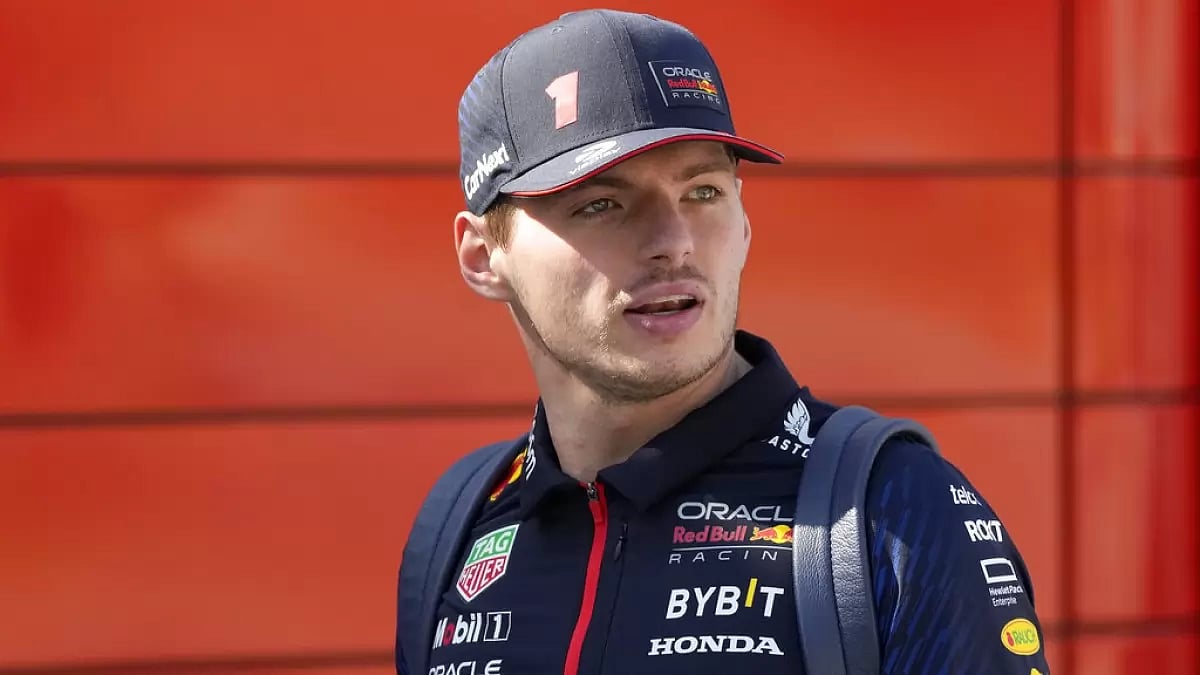 Verstappern arrives at the Bahrain International Circuit in Sakhir on Thursday.