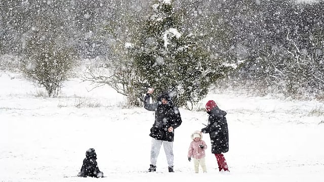Thick Snow Blankets UK, Germany, Sweden And Denmark