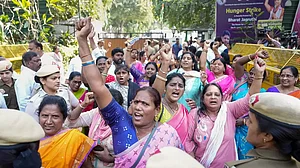 BRS workers at KCRs residence in Delhi