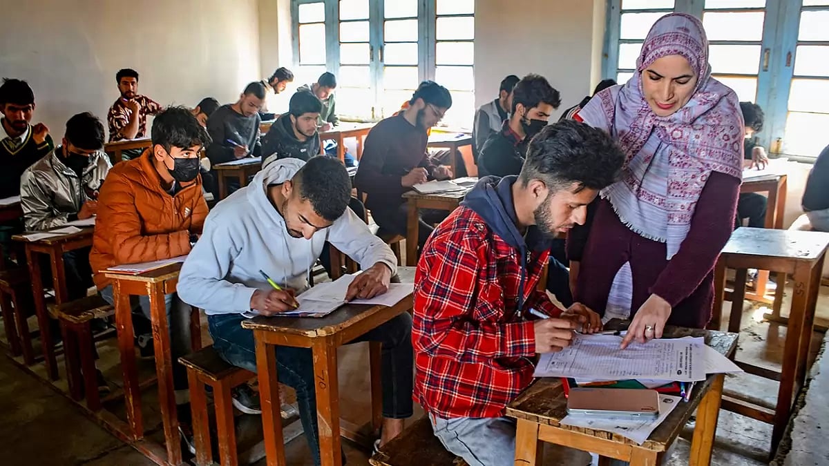 Class 10th exams in Srinagar