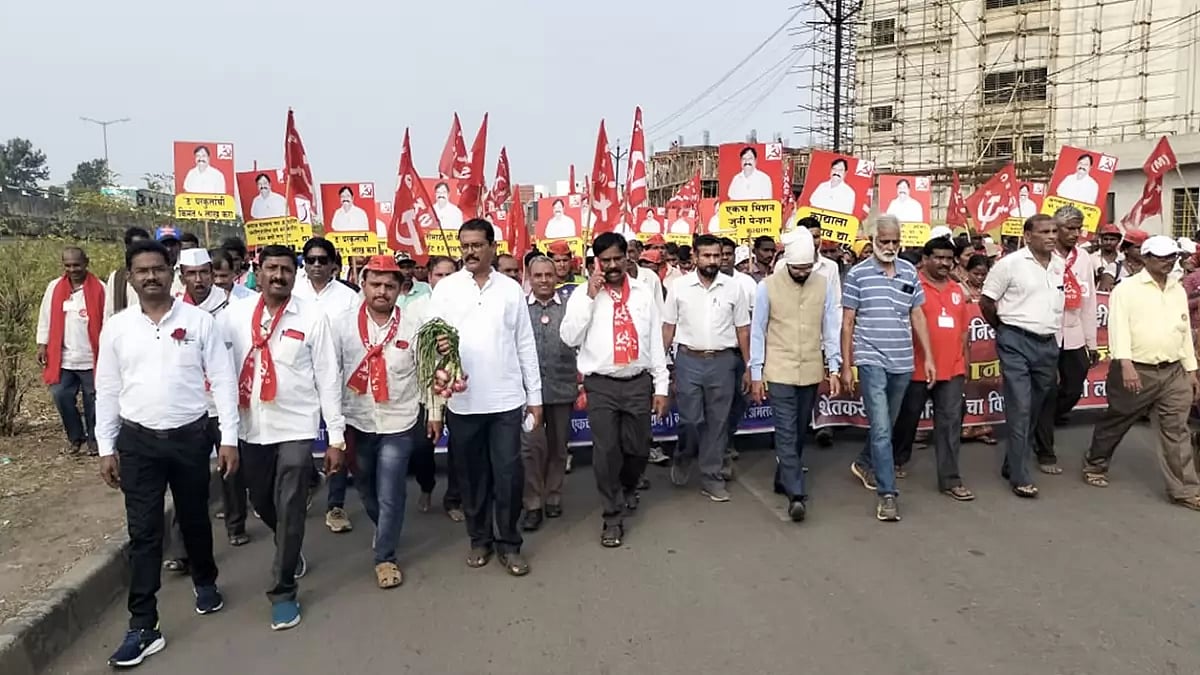 Farmers march towards Mumbai