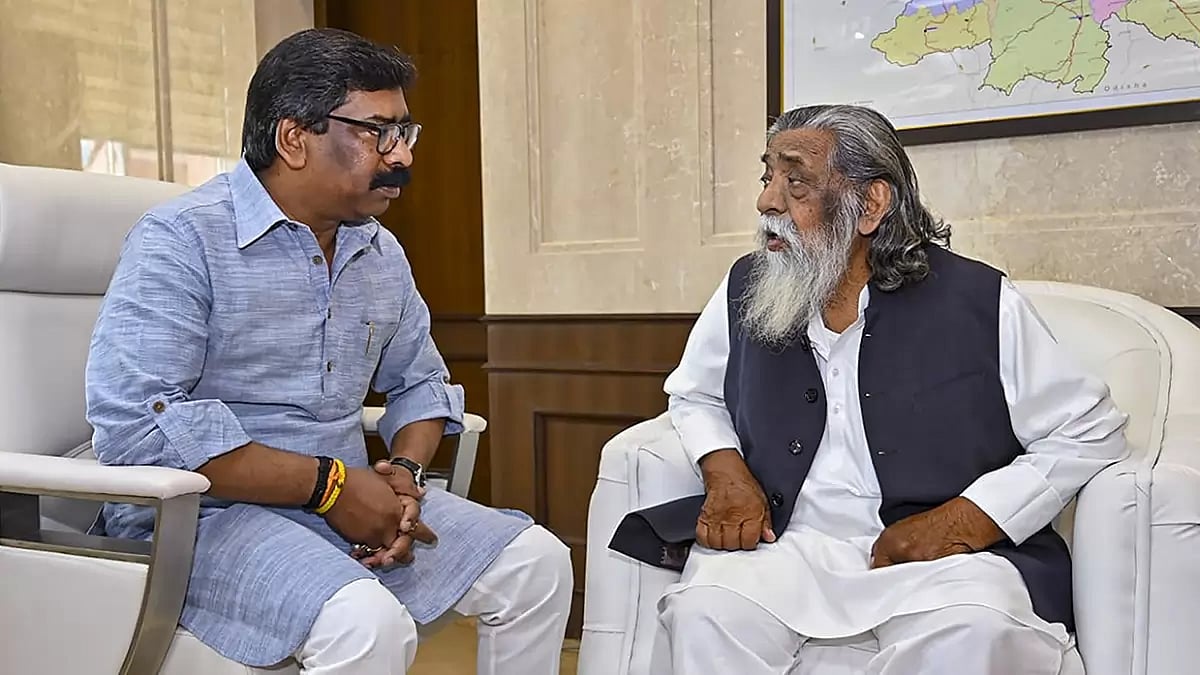 Jharkhand CM Directs Officials For Geo-Mapping Of Small Water Sources In Hilly Areas