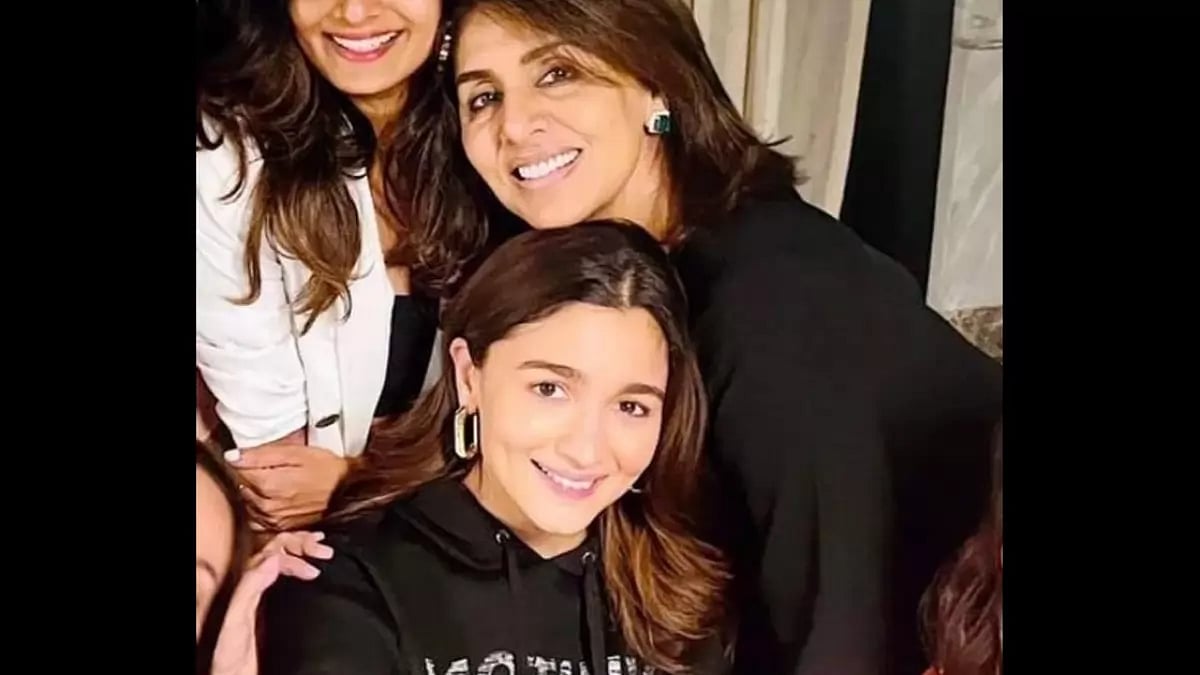 Alia Bhatt and Neetu Kapoor