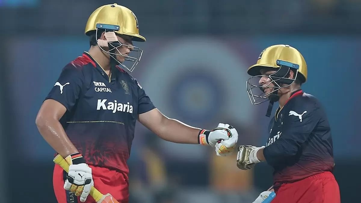 Richa Ghosh, left, and Kanika Ahuja formed a 60-run partnership on Wednesday.