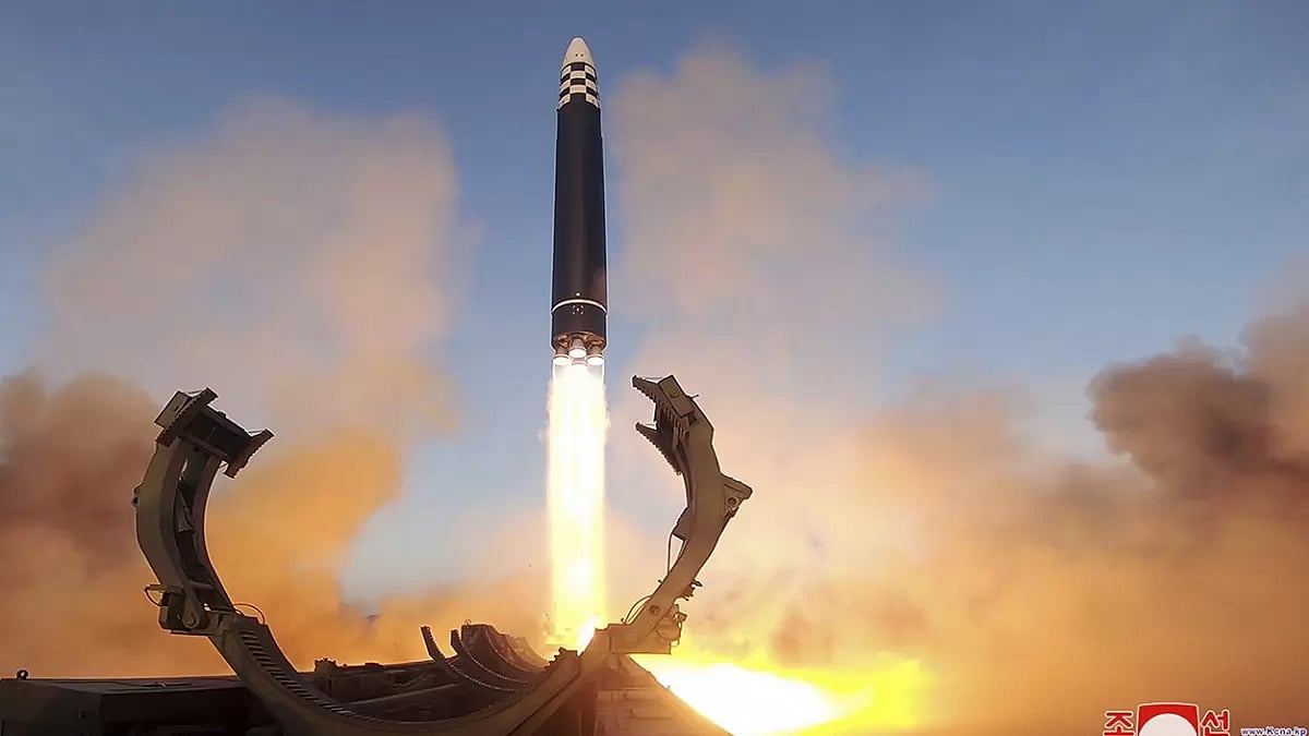 Intercontinental ballistic missile