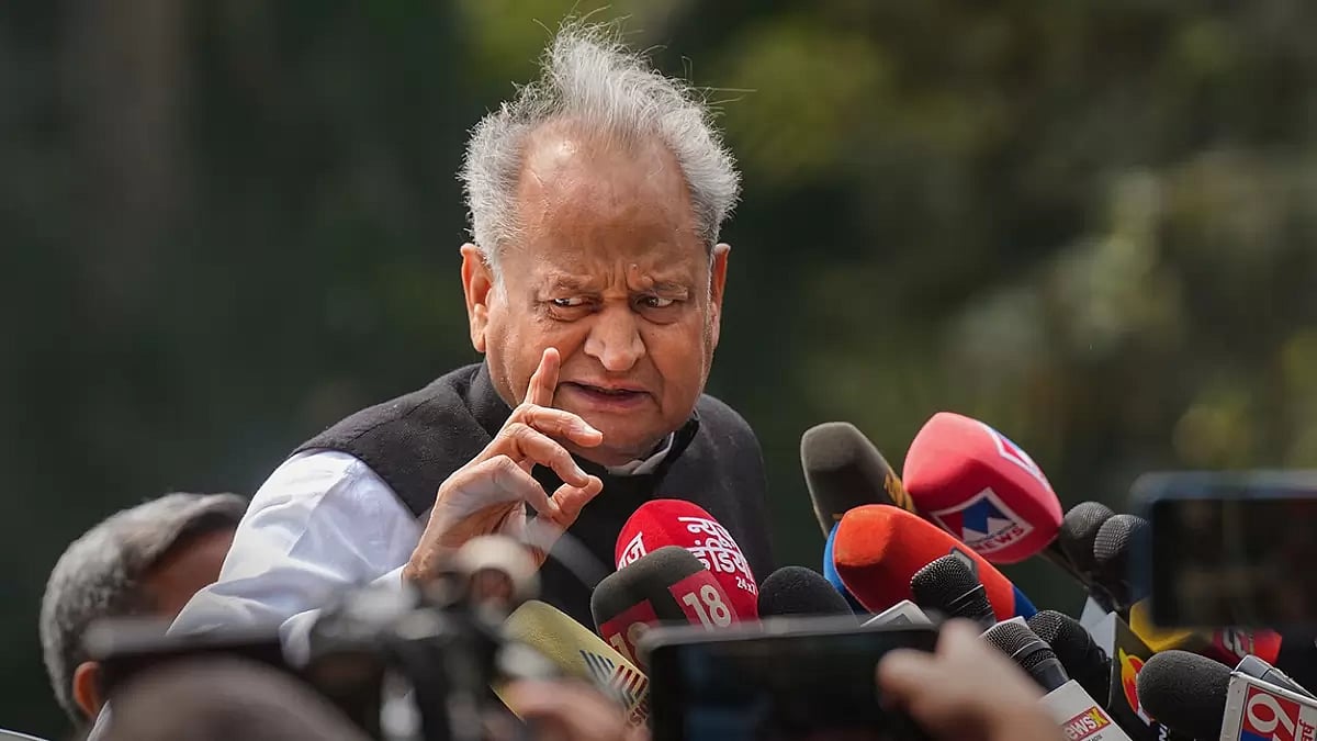 Ashok Gehlot at Rahul Gandhi house