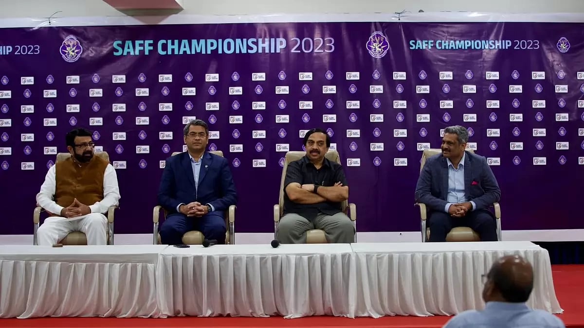 Dignitaries, including Kalyan Chaubey and Shaji Prabhakaran, attend a presser in Bengaluru.