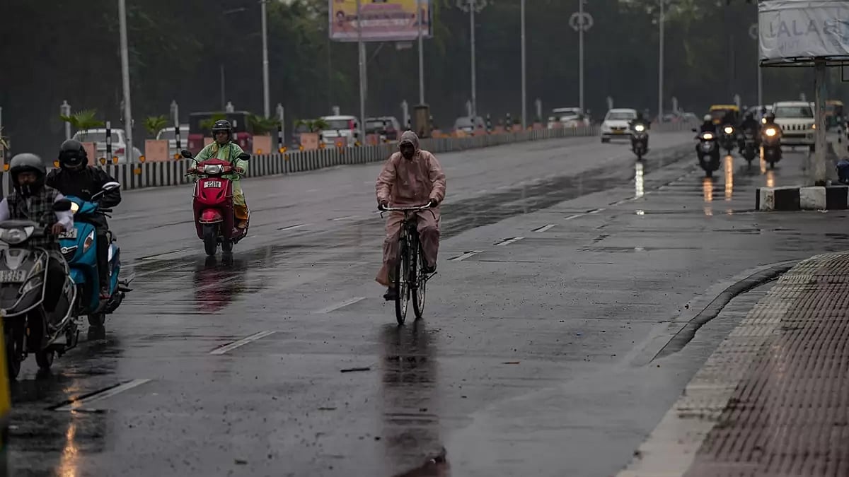 Weather: Rains in Lucknow