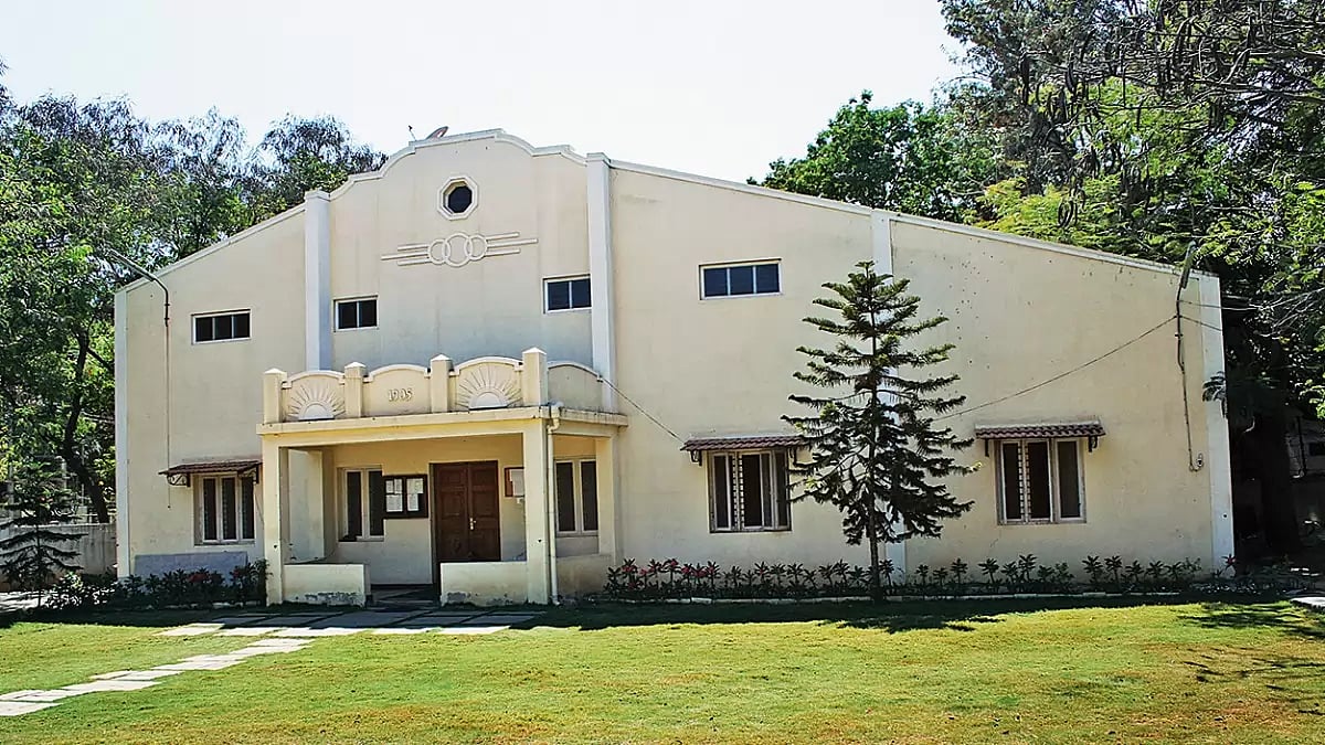 A Place of Their Own: The Whitefield Club established in 1905