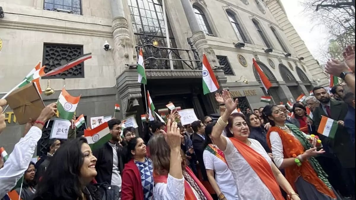 Indian diaspora groups assembled at the Indian High Commission in London 