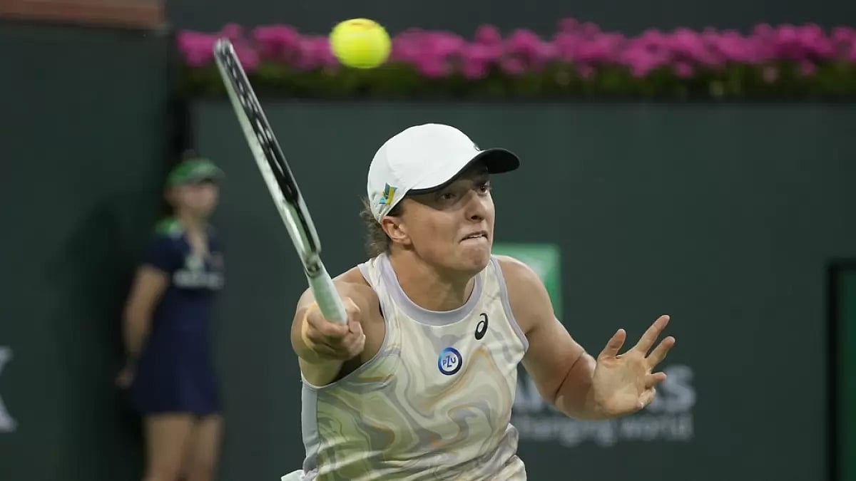 Swiatek lost to Elena Rybakina in the BNP Paribas Open semifinals on Friday.