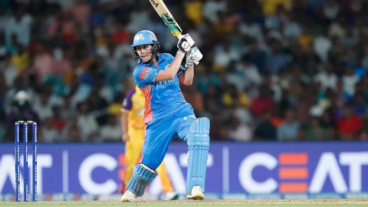 Sciver-Brunt was dropped when on 6 by Sophie Ecclestone.