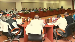 Assam and Arunachal Pradesh ministers and officials meet to discuss border dispute