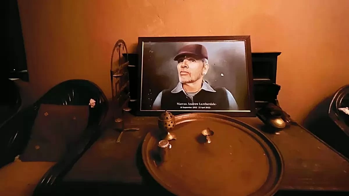 Marcus Leatherdale. Photographs: Chinki Sinha in McCluskieganj 2022 & 2023