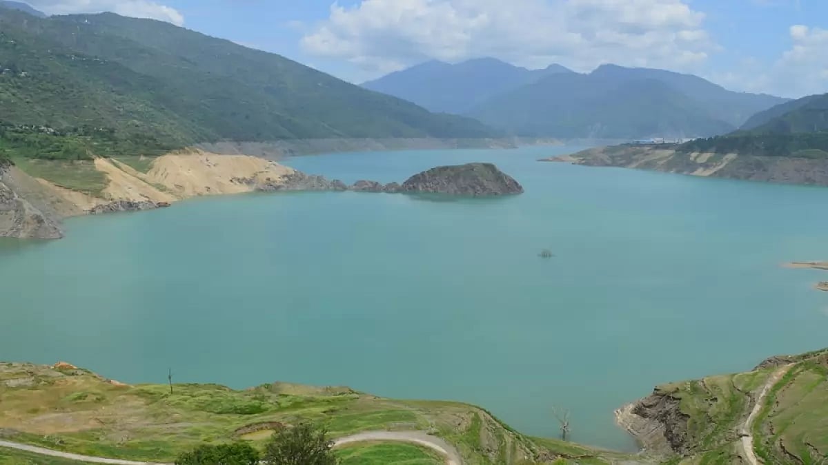 Tehri lake 