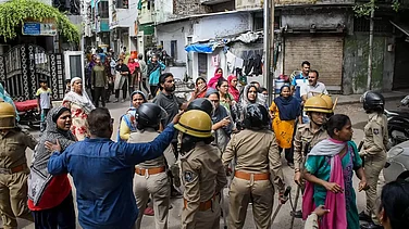 Karnataka: Tension In Bagalkote After Stone-Pelting During Procession