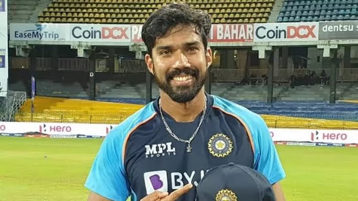Warrier made his T20I debut for India at Colombo in July 2021 against Sri Lanka.