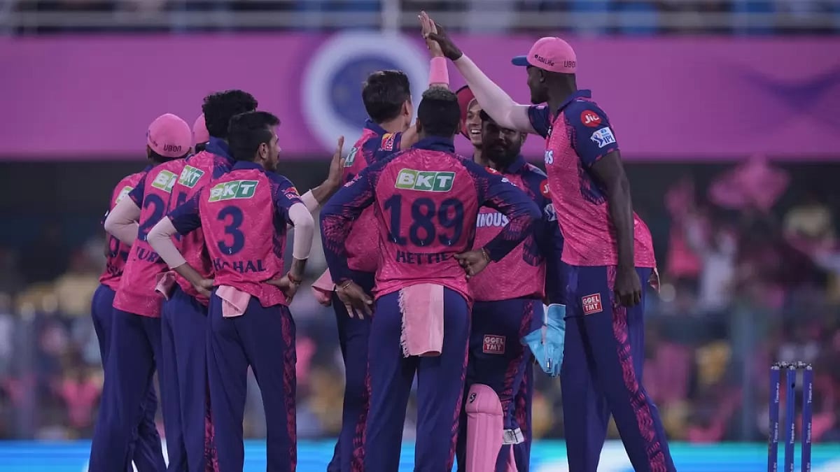 Trent Boult celebrates the wicket of Prithvi Shaw with his team-mates on Saturday.