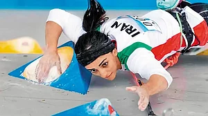 Not ‘just’ Hair: Climber Elnaz Rekabi competes without a hijab at the Asian Championships in Seoul