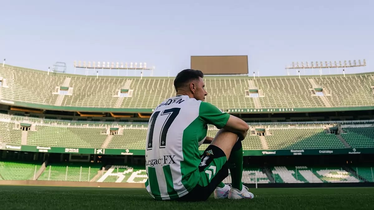 Real Betis captain Joaquin Sanchez is set to retire after 839 club appearances.