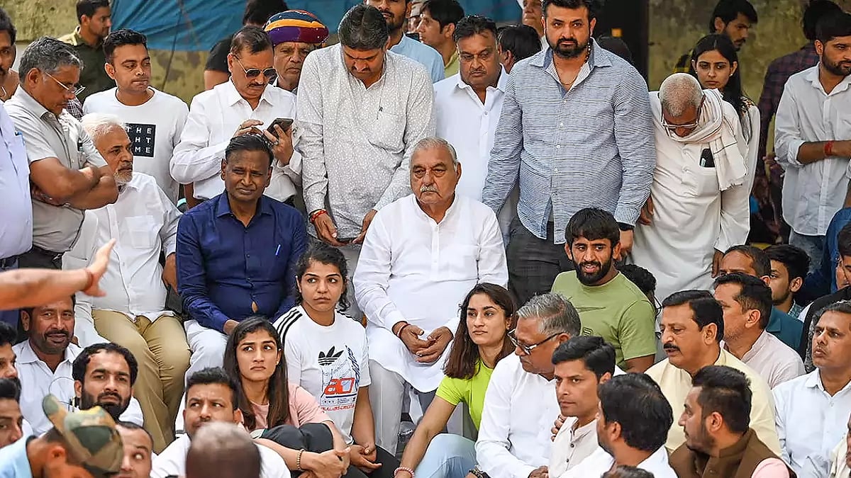 Wrestlers protest at Jantar Mantar