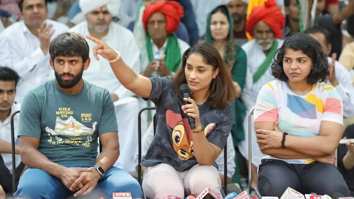 Wrestlers protest at Jantar Mantar
