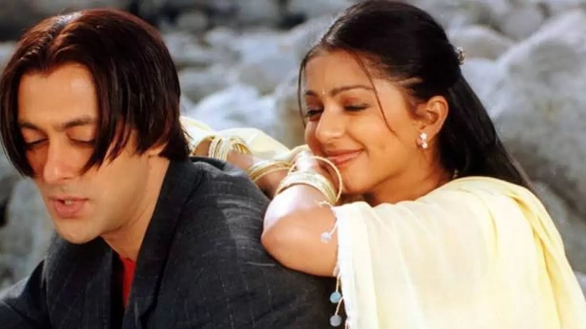 Salman Khan and Bhumika Chawla in 'Tere Naam'
