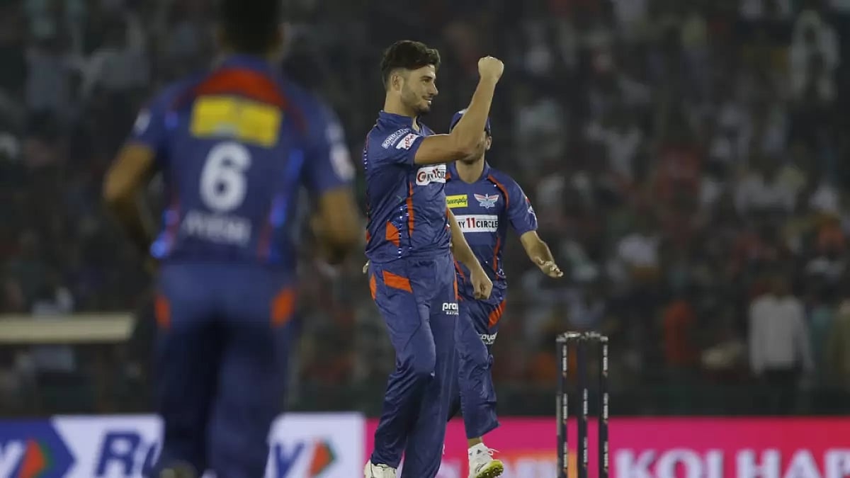 Stoinis celebrates the wicket of PBKS captain Shikhar Dhawan in Mohali on Friday.